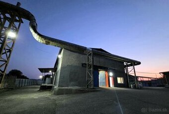 výrobná/skladová Hala 700+m2 až 1250m2
