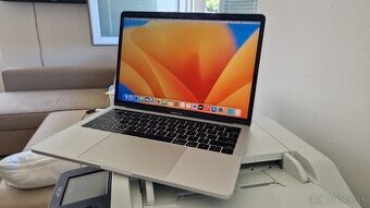 MacBook PRO 2017, i7, 16GB Ram, Touchbar, 1TB