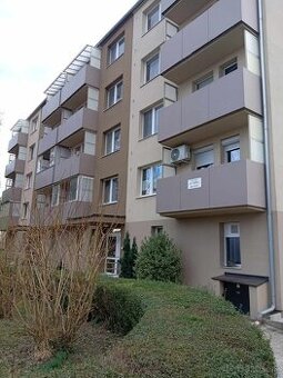 PREDAJ 3 izbového bytu po kompletnej rekonštrukcii v Báhoni