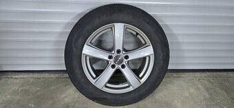 Zimne pneu 215/65 R17 na diskoch