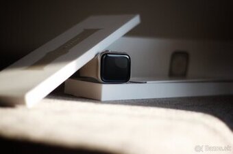 Apple Watch Series 8 – 45mm