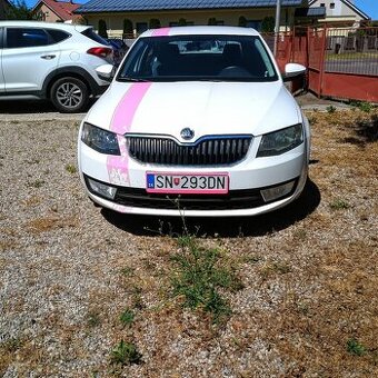 Škoda Octavia 3 1.6 TDI CR. Manuál.