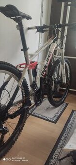 Predám celoodpružený hirský bicykel ako nový