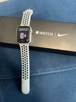 Apple watch series 7 Nike