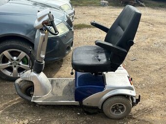 Elektrický invalidný vozík skúter moped pre seniorov - 1