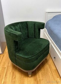 štýlové dizajnérske kreslá v smaragdovozelenej farbe