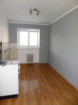 BYT 60M2 S BALKONOM DLHODOBO NEZARIADENY - 1