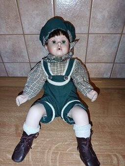 Porcelánová bábika 13...