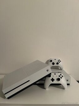 Xbox One S 500 GB – TOP STAV – 140 € / kus