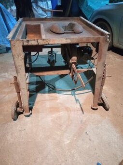 Predám kováčsku vyhňu.