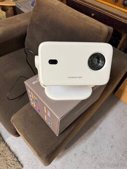 Led projektor magicube