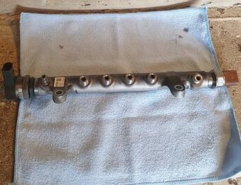 Palivová  rampa 2.0tdi