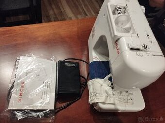 Singer 8280 šijaci stroj