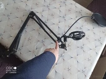 Stojany na mikrofóny