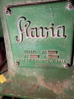 Stabilák Slavia 12