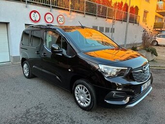 Opel Combo Life 1.2 Turbo 81KW r.v. 2019 ČR původ