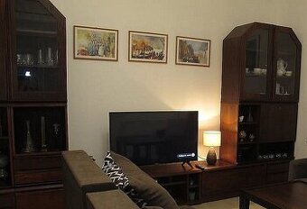 Neštandardná obývacia stena