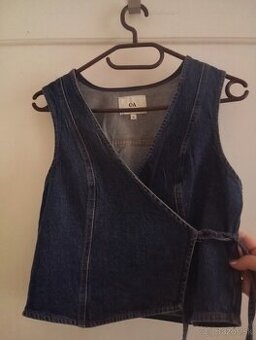 Rôzne oblečenie nenosené- 38c.