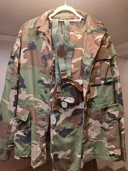 Vojenské oblečenie