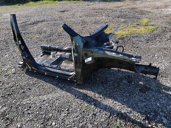 Passat B7 výrezy z karoserie