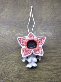 Figurka z kinderka Demogorgon