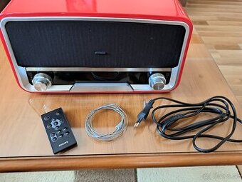 Rádio Philips ORD7100R/00, červená farba, "retro"