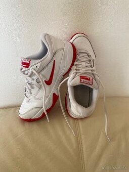 Tenisky Nike veľ. 38,5