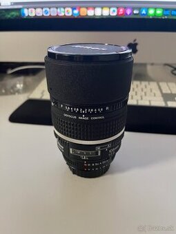 Nikon AF DC Nikkor 105mm f/2 D