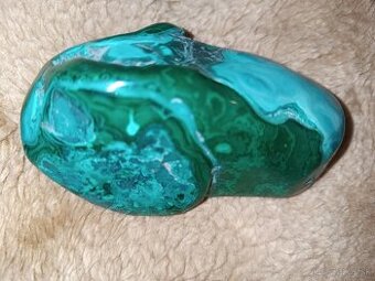 Malachit s chryzokolom