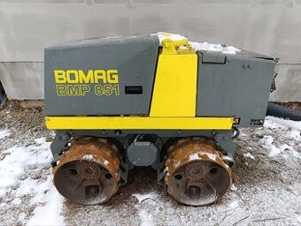 Vibračný valec bomag