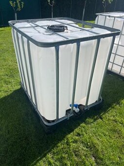 Plastova nadrz IBC 1000l