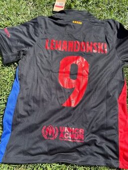 Barcelona dres “Lewandowski”