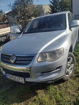 Predám Volkswagen Touareg 2.5