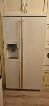Predam americku chladničku značky SMEG