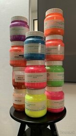Pigmenty z francuzka 20 eur za kus