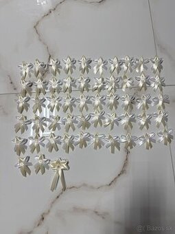 Svadobne pierka 53 ks Nove