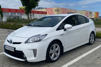 Toyota Prius 1.8 hybrid 2012