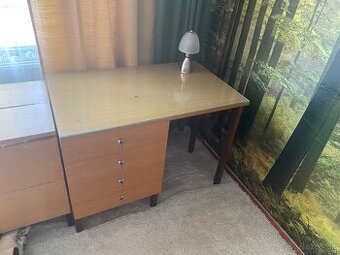 Stol so zásuvkami office
