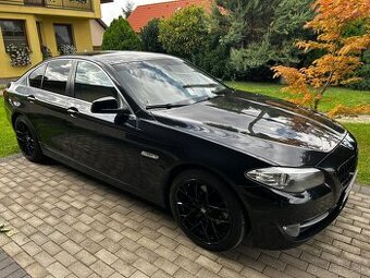 BMW 523i 2010