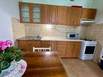 RD-Veľký Lapáš, veľký pozemok 27,5 ára