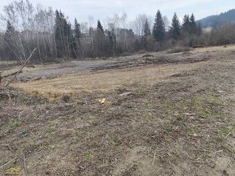 Predaj:Rovinatý stavebný pozemok v obci Raková(301-P)