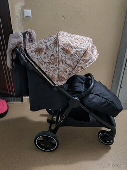 Petíte Mars Royal 3