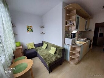 Prenájom 2,5izb byt Sever Petrzalka