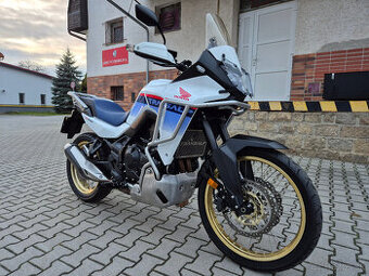 Prodám Honda XL750 Transalp , r. v. 2023, ABS, TC, ČR