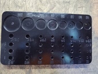 Narex držiak závitníkov