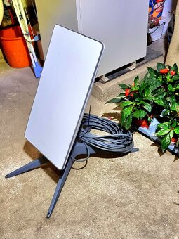 Starlink internet 2. Generácie (1 ruter, 2 kable)