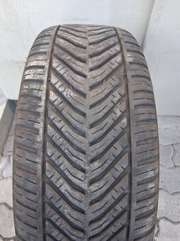 Predám pneumatiky 215/55 R17