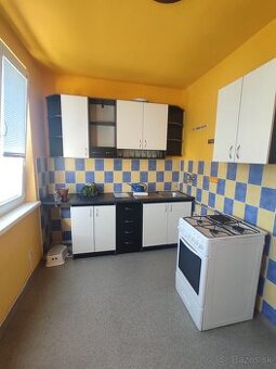 Zánovná kuchynská linka