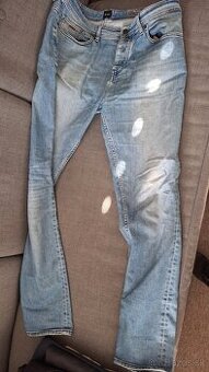 Tom Tailor, HUGO BOSS