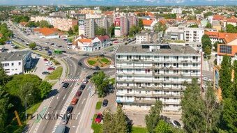 ALL INCLUSIVE | NA PREDAJ PRIESTOR/KANCELÁRIA S BALKÓNOM, DU